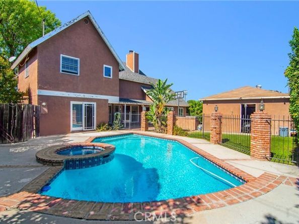 7514 Paso Robles Avenue, Los Angeles CA 91406