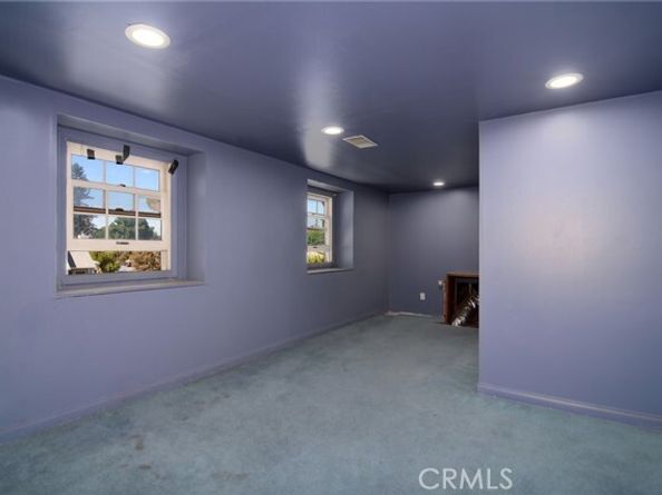 7514 Paso Robles Avenue, Los Angeles CA 91406