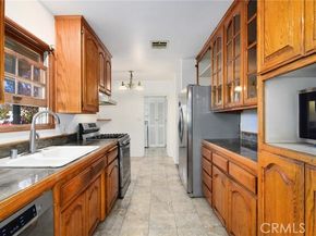 7514 Paso Robles Avenue, Los Angeles CA 91406