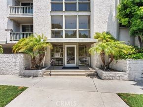 8740 Tuscany Avenue 109, Playa Del Rey (los Angeles) CA 90293