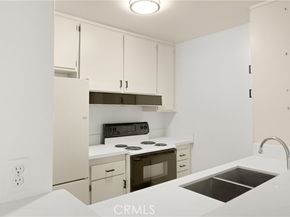8740 Tuscany Avenue 109, Playa Del Rey (los Angeles) CA 90293