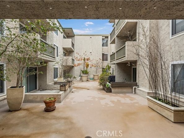 8740 Tuscany Avenue 109, Playa Del Rey (los Angeles) CA 90293