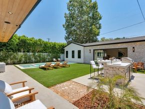 12420 Milbank Street, Studio City (los Angeles) CA 91604