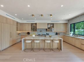 12420 Milbank Street, Studio City (los Angeles) CA 91604