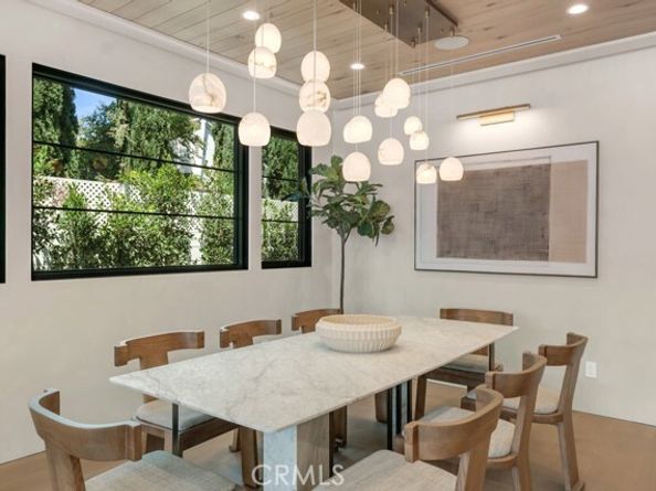 12420 Milbank Street, Studio City (los Angeles) CA 91604