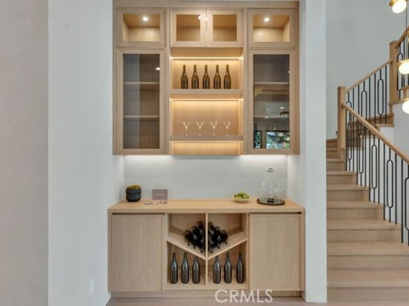 12420 Milbank Street, Studio City (los Angeles) CA 91604