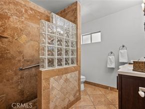 610 S Bel Aire Drive, Burbank CA 91501
