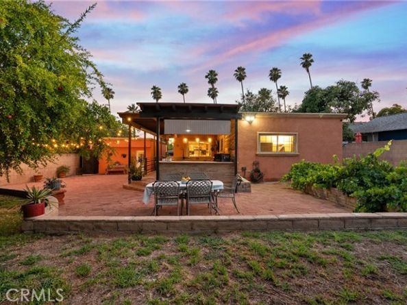 610 S Bel Aire Drive, Burbank CA 91501