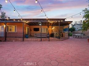610 S Bel Aire Drive, Burbank CA 91501