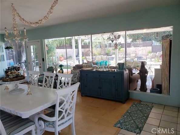 8110 Brownstone Street, Sunland (los Angeles) CA 91040