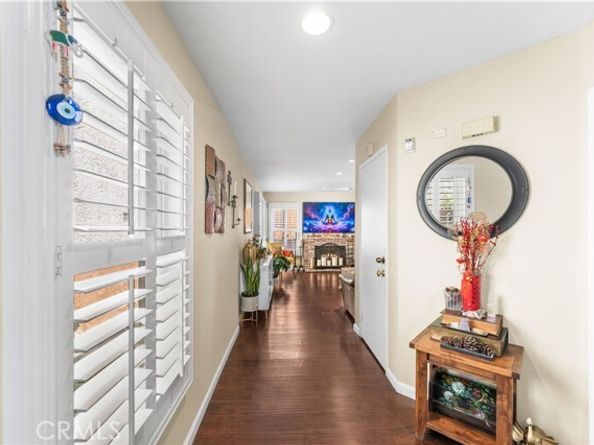 12331 Carl Street, Pacoima (los Angeles) CA 91331