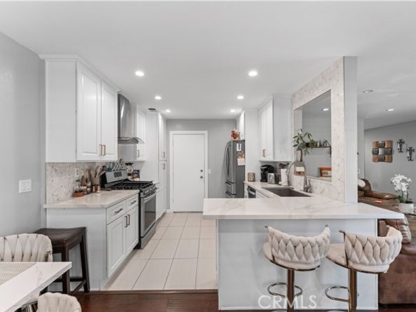 12331 Carl Street, Pacoima (los Angeles) CA 91331