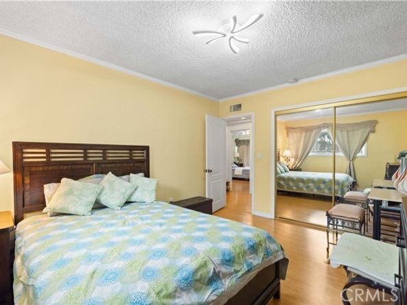 9224 N Gothic Avenue, North Hills (los Angeles) CA 91343