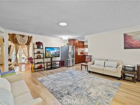 9224 N Gothic Avenue, North Hills (los Angeles) CA 91343