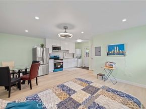 9224 N Gothic Avenue, North Hills (los Angeles) CA 91343
