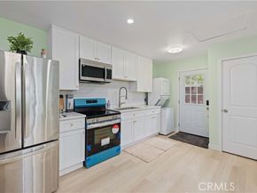 9224 N Gothic Avenue, North Hills (los Angeles) CA 91343