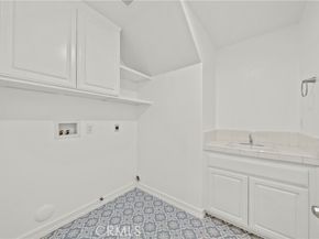 20250 Wynfreed Lane, Porter Ranch (los Angeles) CA 91326