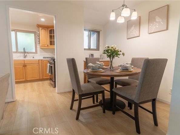 6716 Clybourn, North Hollywood (los Angeles) CA 91606