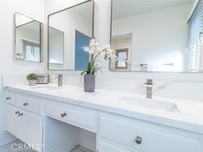 6716 Clybourn, North Hollywood (los Angeles) CA 91606