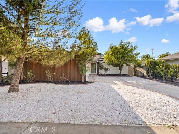 5611 Babbitt, Encino (los Angeles) CA 91316