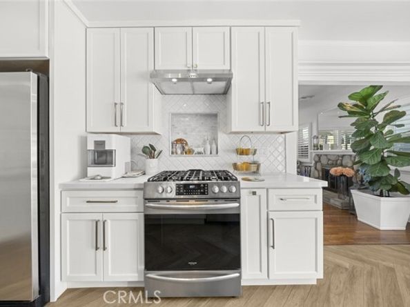 11022 Zelzah Avenue, Granada Hills (los Angeles) CA 91344