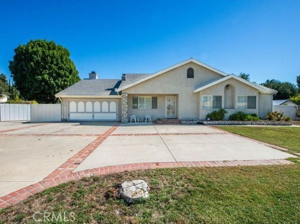 6912 Louise, Los Angeles CA 91406