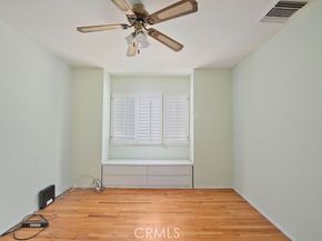 6912 Louise, Los Angeles CA 91406