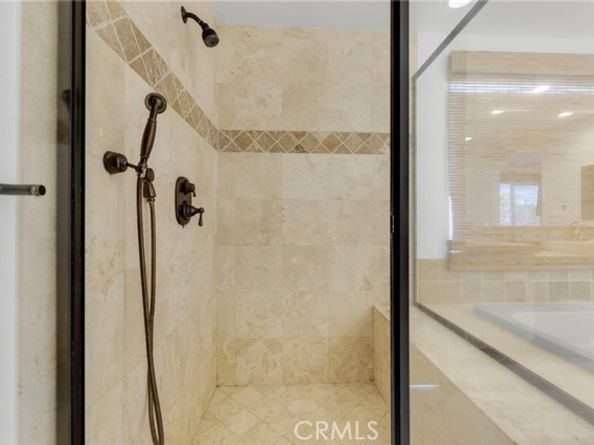 6997 Sale Avenue, West Hills (los Angeles) CA 91307
