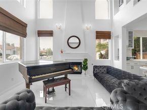 6997 Sale Avenue, West Hills (los Angeles) CA 91307