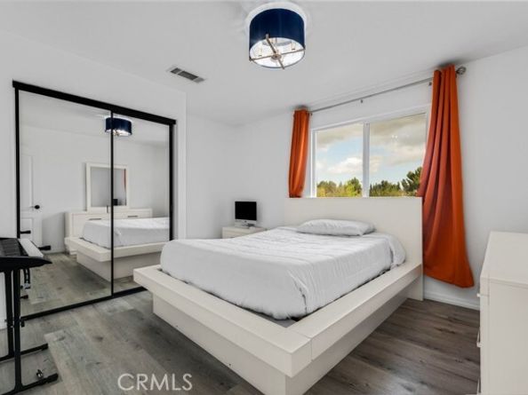 6997 Sale Avenue, West Hills (los Angeles) CA 91307