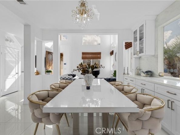 6997 Sale Avenue, West Hills (los Angeles) CA 91307