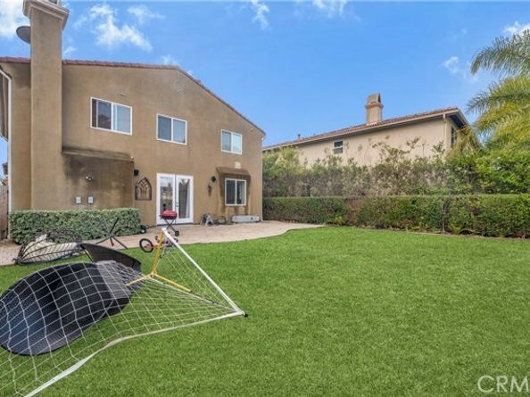 6997 Sale Avenue, West Hills (los Angeles) CA 91307
