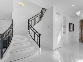 6997 Sale Avenue, West Hills (los Angeles) CA 91307