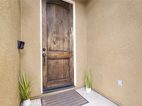 6997 Sale Avenue, West Hills (los Angeles) CA 91307
