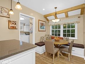 6941 Louise Avenue, Los Angeles CA 91406