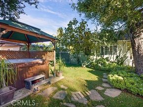 6941 Louise Avenue, Los Angeles CA 91406