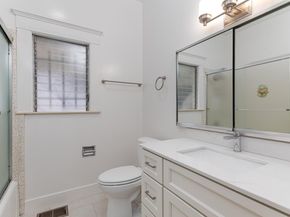 2943 Chestnut St, Oakland CA 94608