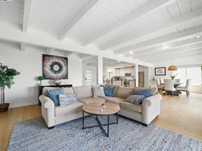 2323 Mastlands Dr, Oakland CA 94611