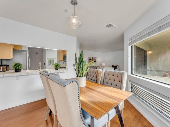 21239 Gary Dr 316A, Hayward CA 94546