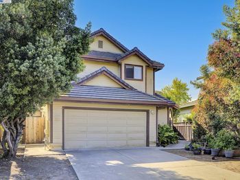 38179 Acacia Ct