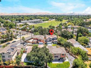 2722 Cowell Rd, Concord CA 94518