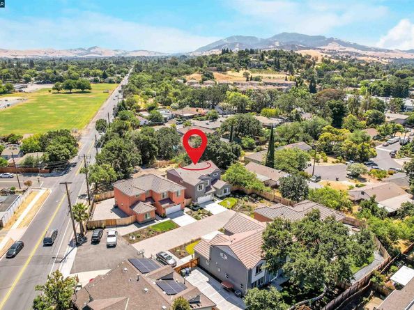 2722 Cowell Rd, Concord CA 94518