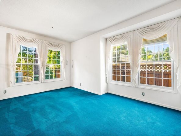 1555 Cherry St 12, San Carlos CA 94070
