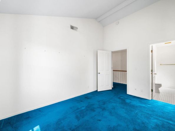 1555 Cherry St 12, San Carlos CA 94070