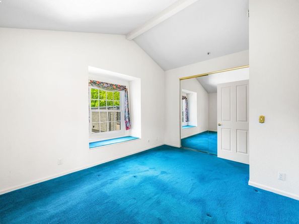 1555 Cherry St 12, San Carlos CA 94070