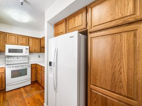 1555 Cherry St 12, San Carlos CA 94070