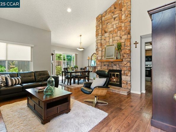 317 Lake Dale Court, Martinez CA 94553