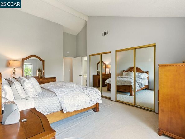 317 Lake Dale Court, Martinez CA 94553