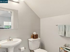 317 Lake Dale Court, Martinez CA 94553