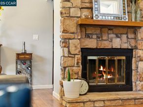 317 Lake Dale Court, Martinez CA 94553